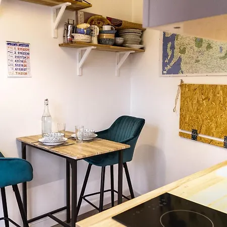 Appartement Nice In Sacre Coeur! Parijs